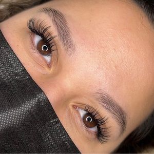 Lash Extensions Houston Located! Instagram @bonilla.beauty